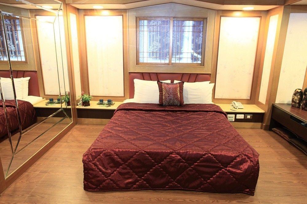 Huahou Hotell Kaohsiung Exteriör bild
