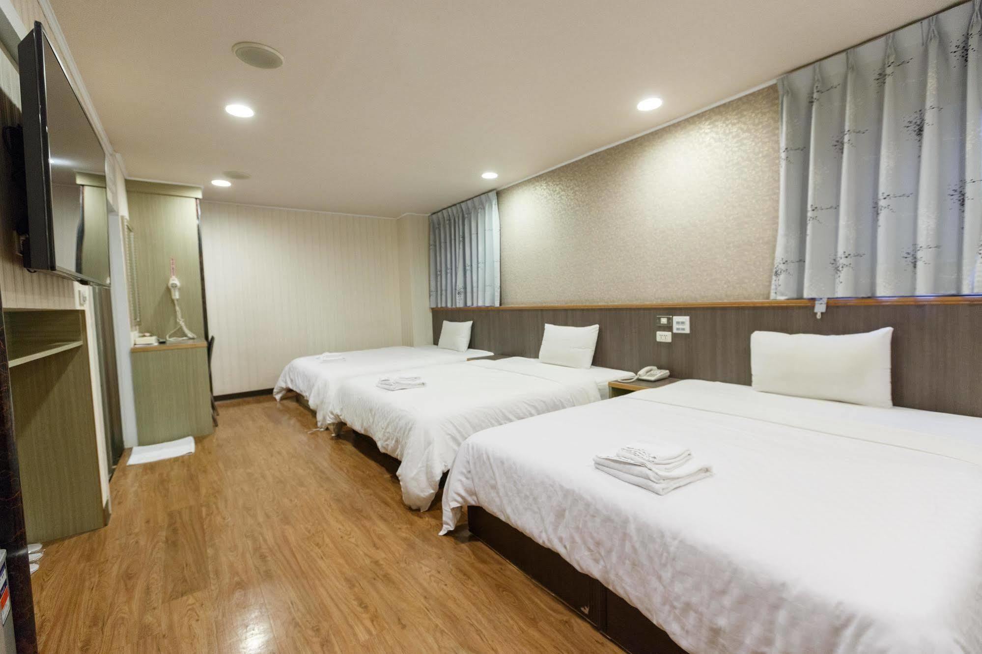 Huahou Hotell Kaohsiung Exteriör bild