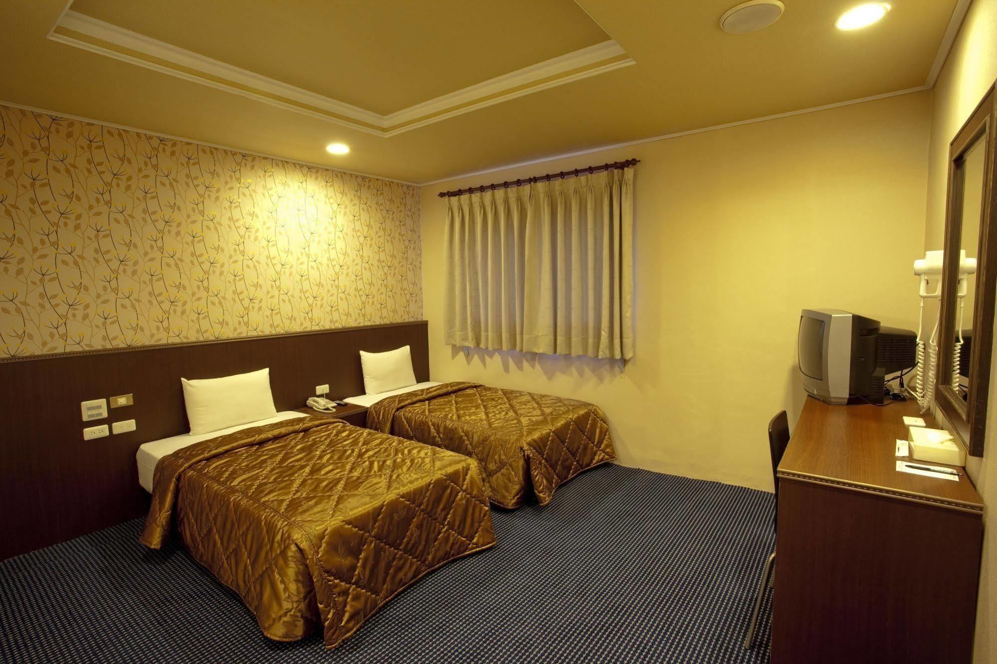 Huahou Hotell Kaohsiung Exteriör bild